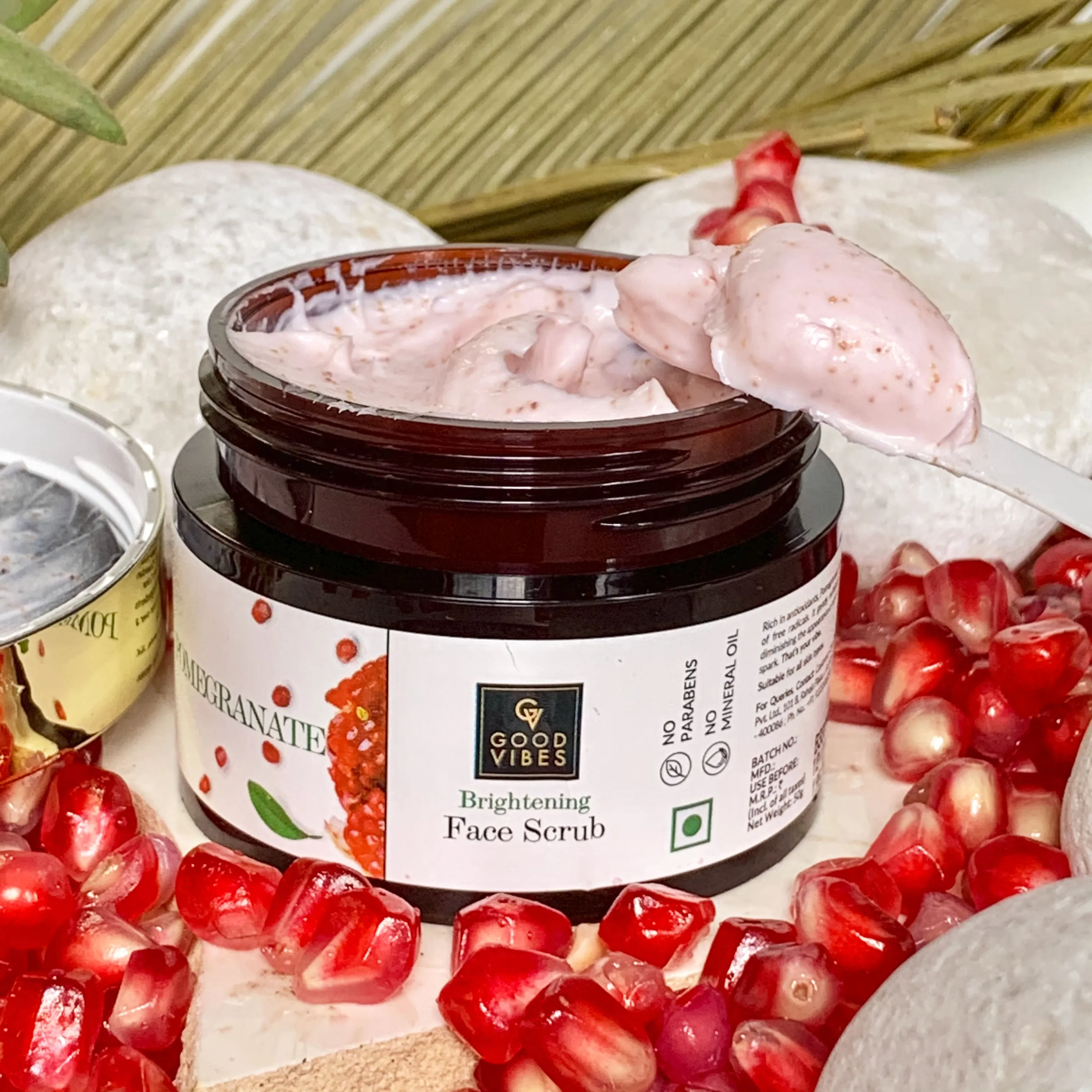 Pomegranate Brightening Face Scrub